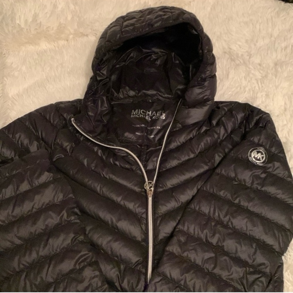 Micheal Kors down filled puffer jacket